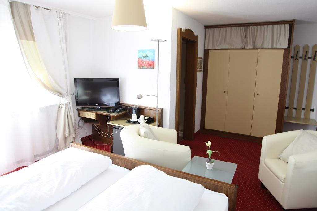 Kurhotel Wuerdinger Hof Bad Fussing Ruang foto